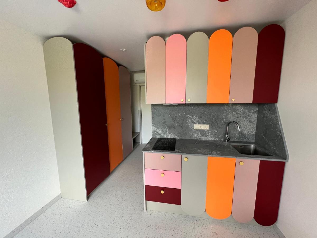 Berlin Studios Клайпеда Екстериор снимка